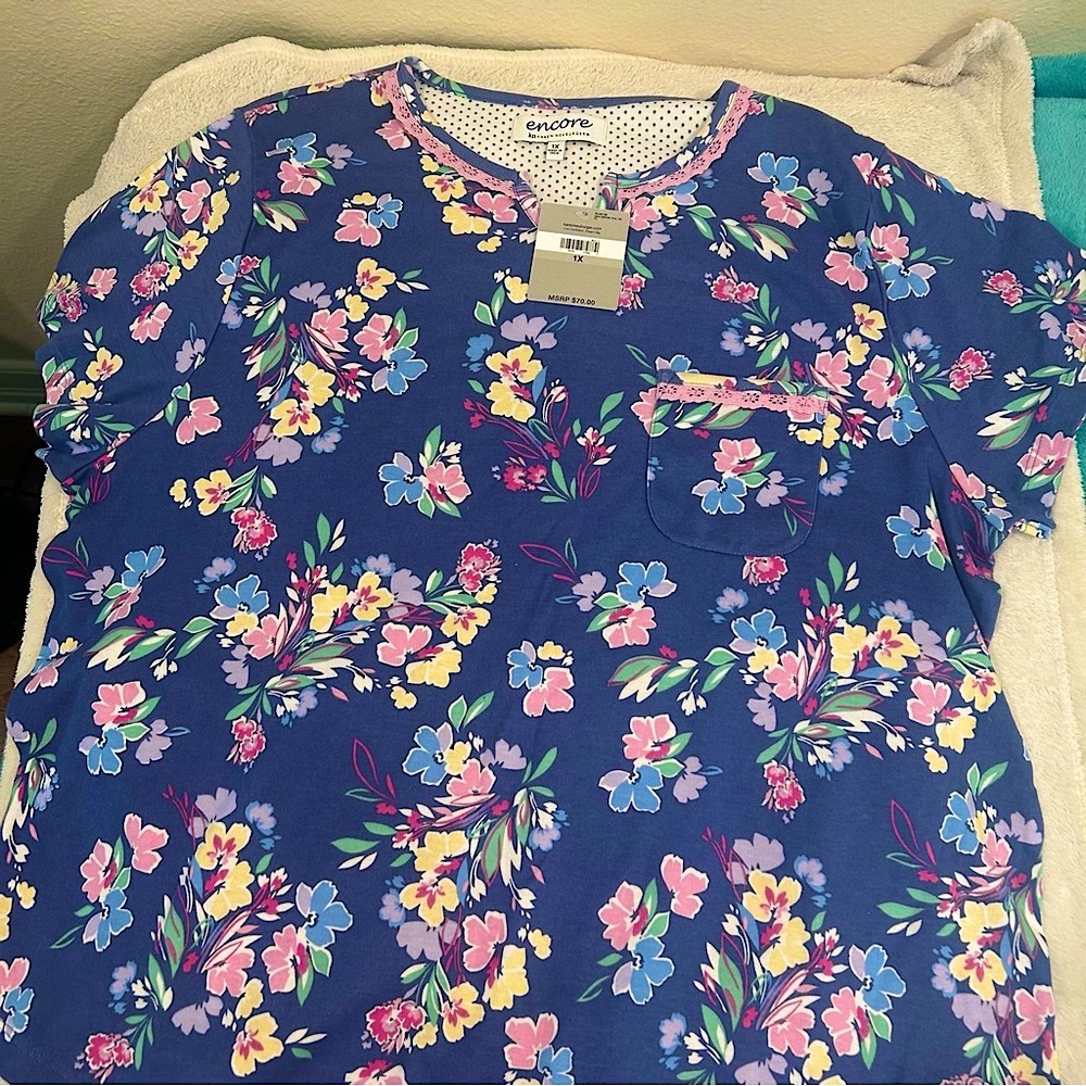 NWT Karen Neuburger Floral Capri Pajamas, 1X
